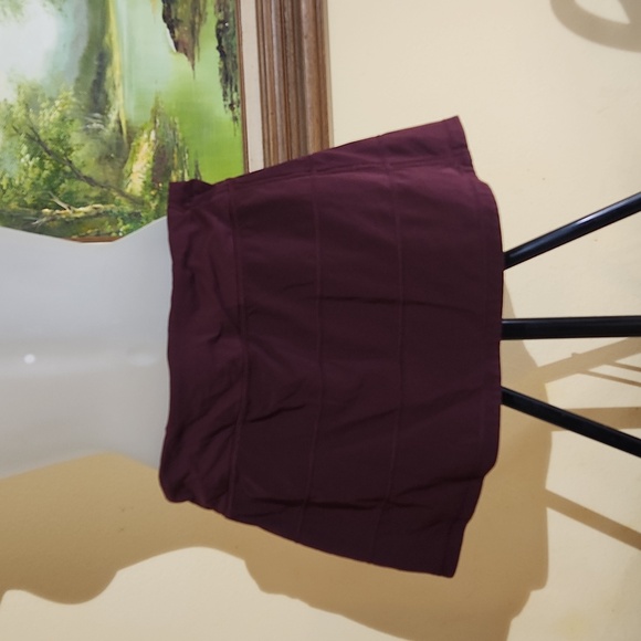 lululemon athletica Dresses & Skirts - Lululemon skirt a89